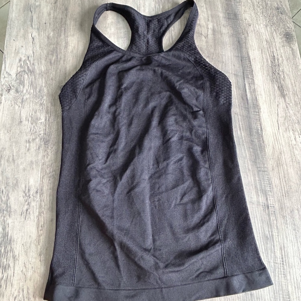 Fabletics seamless tap